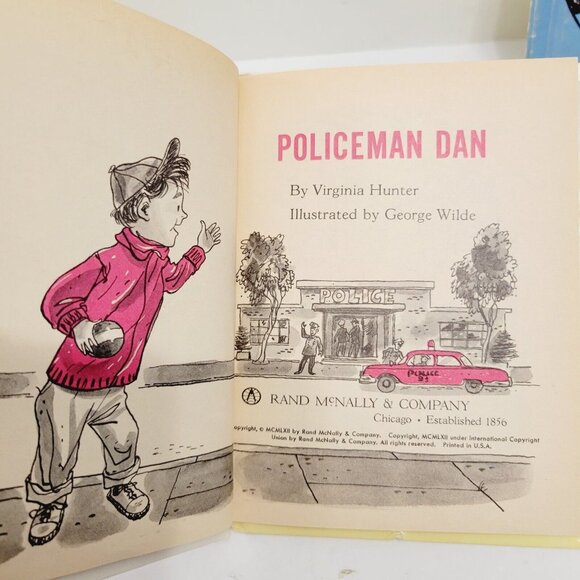 3 Vtg Mini Kids Rand McNally Books Hoppity Skip Policeman Dan Little Toy Train - Picture 8 of 14